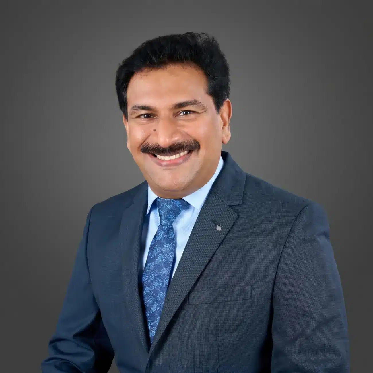 Dr Jijo Paul – Founder & Clinical Director, Mazhuvenchery Dental Clinic Aluva Dr. Jijo Paul, founder of the best dental clinic in Kochi